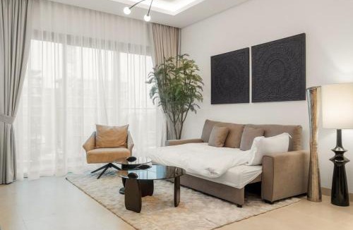 Al Wasl Apartment | FIRST CLASS 1BR Luxury City Glitz