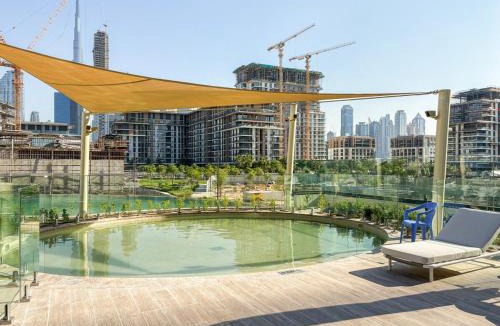 Al Wasl Apartment | FIRST CLASS 1BR Luxury City Glitz