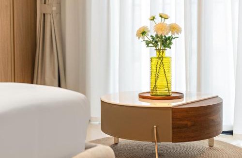 Mina Al Arab Apartment | FIRST CLASS StudioLuxury Beach View Bliss