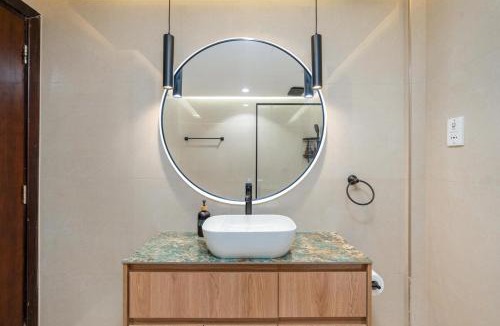Jumeirah Lake Towers Apartment | bnbmehomes - Al Waleed Paradise
