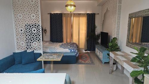 Bab Al Bahr Apartment | Cozy Studio with Pool and beach access
