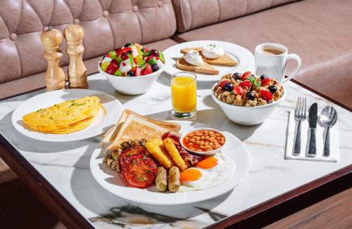 Barsha Heights Hotel | Premier Inn Dubai Barsha Heights