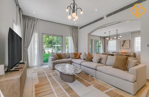 Jumeirah Village Triangle Villa | Brand new Large Villa JVT Private Garden