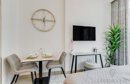 Nad Al Sheba Apartment | GLOBALSTAY Azizi Riviera 45