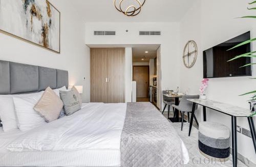 Nad Al Sheba Apartment | GLOBALSTAY Azizi Riviera 45