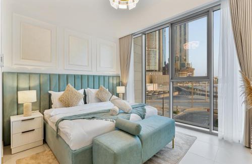 Al Safa Apartment | Premium Canal Front 3BR- Burj Khalifa & Canal Views -Near Safa Park