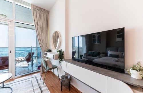 Jumeirah Village Triangle Apartment | HAVN - Studio in Al Jawhara, JVT