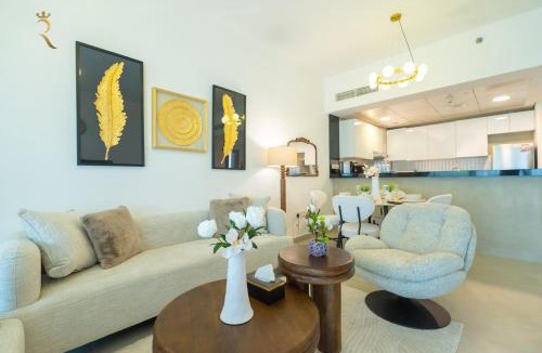 Al Raha Beach Apartment | Stylish 2BR Stay - Elegant Al Raha Haven Escape