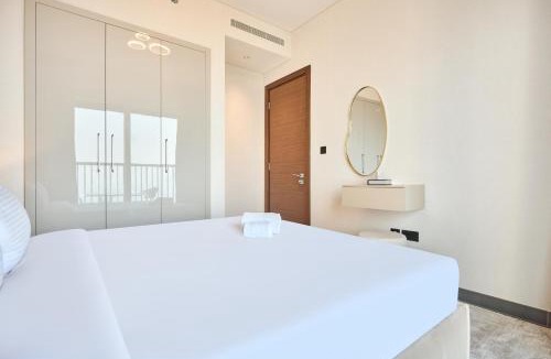 Nad Al Sheba Apartment | STAY BY LATINEM Luxury 1BR Holiday Home CB 3306 Near Burj Khalifa