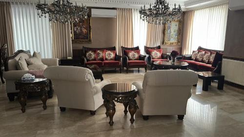Amman Villa | Luxurious 5 bedroom Furnished Villa superb locationفيلا فخمه