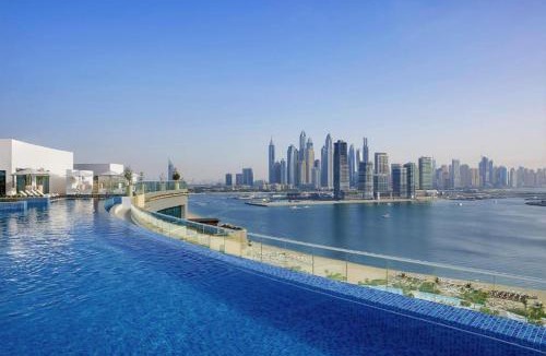 Palm Jumeirah Apartment | Beachfront 1BR Seven Palm Rooftop Pool & Views