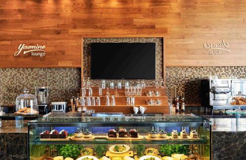 Al Muraqqabat Hotel | Swissôtel Al Ghurair Dubai
