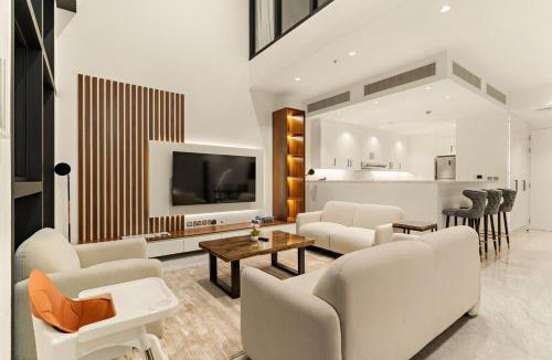 DIFC Apartment | FIRST CLASS 2BR Elegant Duplex Haven