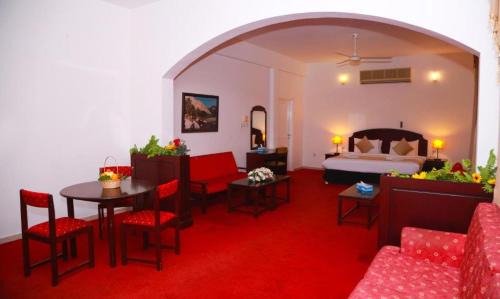 Ibri Hotel | Ibri Oasis Hotel
