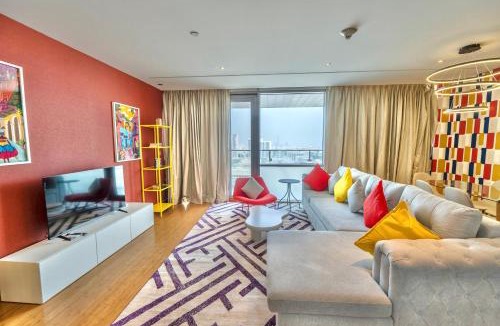 Al Mankhool House | Luxury Homestay Near Dubai World Trade Centre