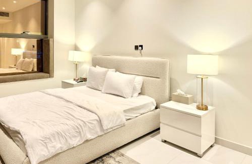 Jumeira 3 Apartment | Luxury Studio Apartment Near Jumeirah Beach