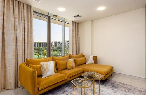 Nad Al Sheba Apartment | Maison Privee - Spacious 3BD Family Home with Maid's room in Meydan