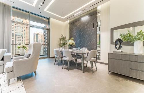 Jumeirah Lake Towers Apartment | Luxurious High-Floor 3BR with Assistant Room, Showcasing Lake & City Views, Just Moments Drive from JBR Beaches and Ain Dubai, MBL Royal, JLT by Deluxe Holiday Homes