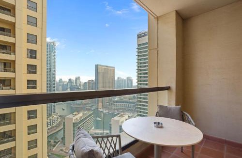 Dubai Marina Apartment | Designer 2Bedroom in Rimal near to JBR Beach