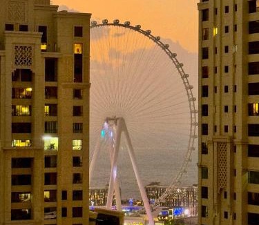 Dubai Marina Apartment | Sky-High Luxury 1BR Best Views of Dubai Marina Emaar 39th Floor