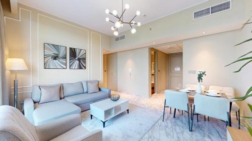 Discovery Gardens Apartment | Vacationer Holiday Homes l Elegant 1 Bed l Next to Metro l Near Mall