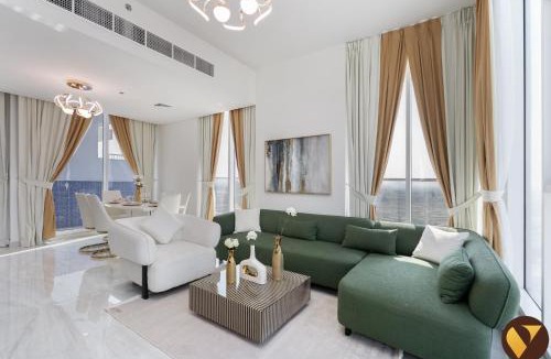 Dubai Apartment | Vogue Vacation Homes, Al Furjan Gemz by Danube near Ibn Battuta Mall, Three Bedroom plus Kids room Apartment with Balcony and Private Pool, Access to all amenities