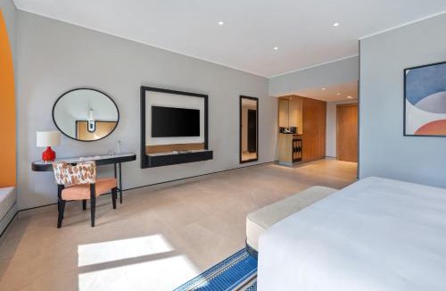 Discovery Gardens Hotel | Oaks Ibn Battuta Gate Dubai