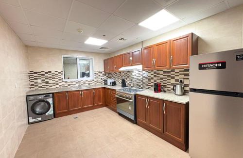 Al Majaz Apartment | Sharjah 2-Bed Near Al Majaz Waterfront