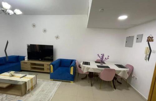 Bur Dubai Apartment | شوبا