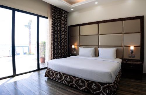 Umm al Quwain Hotel | Palma Beach Resort & Spa