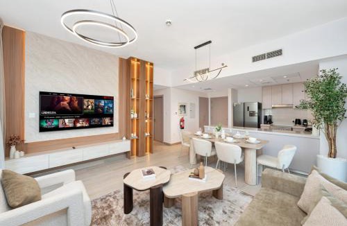 Abu Dhabi Apartment | Elite Nest - Upscale 4BR with PS5 Lounge - Formula 1 and Ferrari World