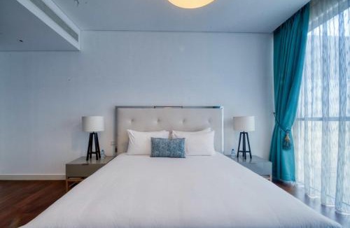 Al Wasl Apartment | Spacious 2BR City Walk Near Dubai Mall & Coca-Cola Arena