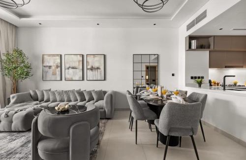 Jumeirah Village Circle Apartment | Stylish 2 Bedrooms, Pool, Gym & Family-Friendly