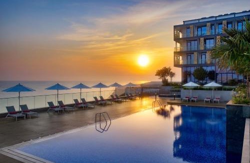 Al Mirfa Hotel | Beach Bay Hotel Mirfa