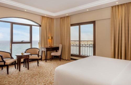 Ras Al Khaimah Resort | Pullman Resort Al Marjan Island