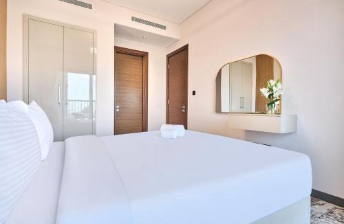 Nad Al Sheba Apartment | STAY BY LATINEM Luxury 1BR Holiday Home CA 0305 Near Burj Khalifa