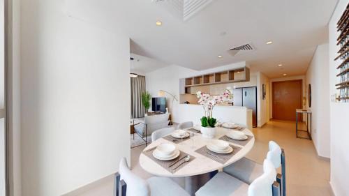 Za'abeel 2 Apartment | Vacationer Holiday Homes I Luxury 3 Bedroom Apartment I Iconic Burj Khalifa View I Heart of Downtown
