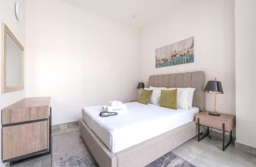 Dubai Apartment | Free housekeeping visits during your stay - StayShort - Dubai South 1BR sleeps 4