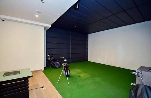 Jumeirah Lake Towers Apartment | Modern 1BR with city views large space