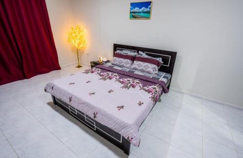 Mussafah House | PRIVATE FAMILY ROOM BY BJ