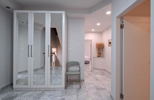 Tiberias Villa | חופש יהונתן-וילה חלמונית יוקרתית עם נוף לכנרת Hofesh Yehonatan Villa