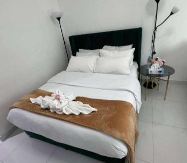 Dubai Apartment | Dubai Silicon Oasis Holiday Homes