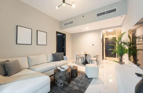 Dubai Apartment | Free housekeeping visits during your stay - StayShort - Dubai South apartment for 4 in a Great Location