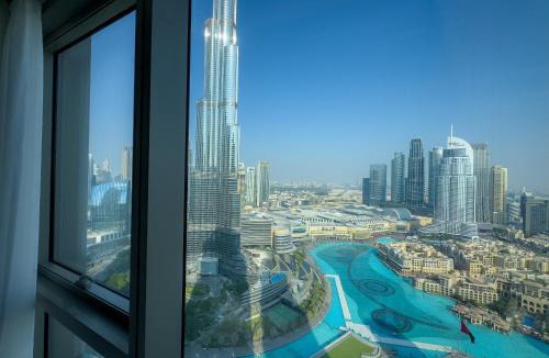 Downtown Dubai Apartment | GRANDE RESIDENCES with a direct Burj Khalifa view and Private Fountain Show at 62nd floor with DXB AIRPORT VIP Shuttle option for 8 guests