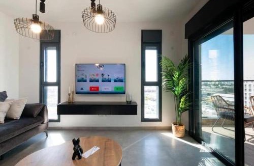 Or Yehuda Apartment | Luxury APT 3BR l New Tower & Parking l Mamad