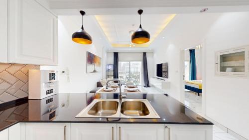 Al Barsha Apartment | Vacationer Holiday Homes I Upgraded 1 Bed with Pool View l Arjan
