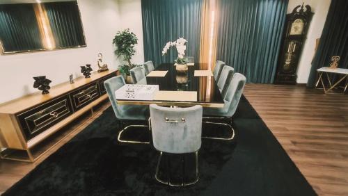 Al Hamra Village Villa | Luxury Villa