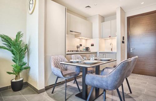 Nad Al Sheba Apartment | STAY BY LATINEM Luxury 1BR Holiday Home CB 1414 Near Downtown