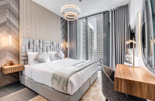 Nad Al Sheba Apartment | GlobalStay The Crest Tower C Apartments Dubai