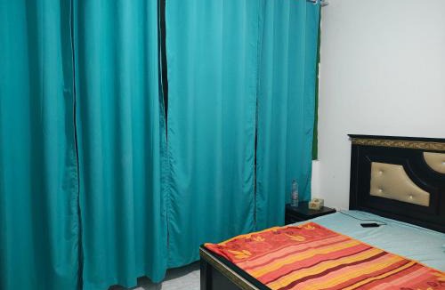 Al Qasimia House | Modern Comfort Stay
